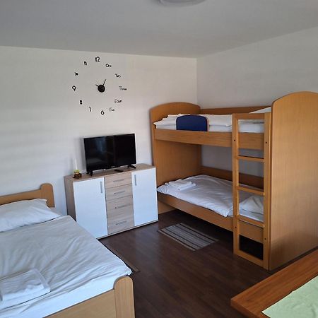 Apartments Silva Ljutomer Εξωτερικό φωτογραφία