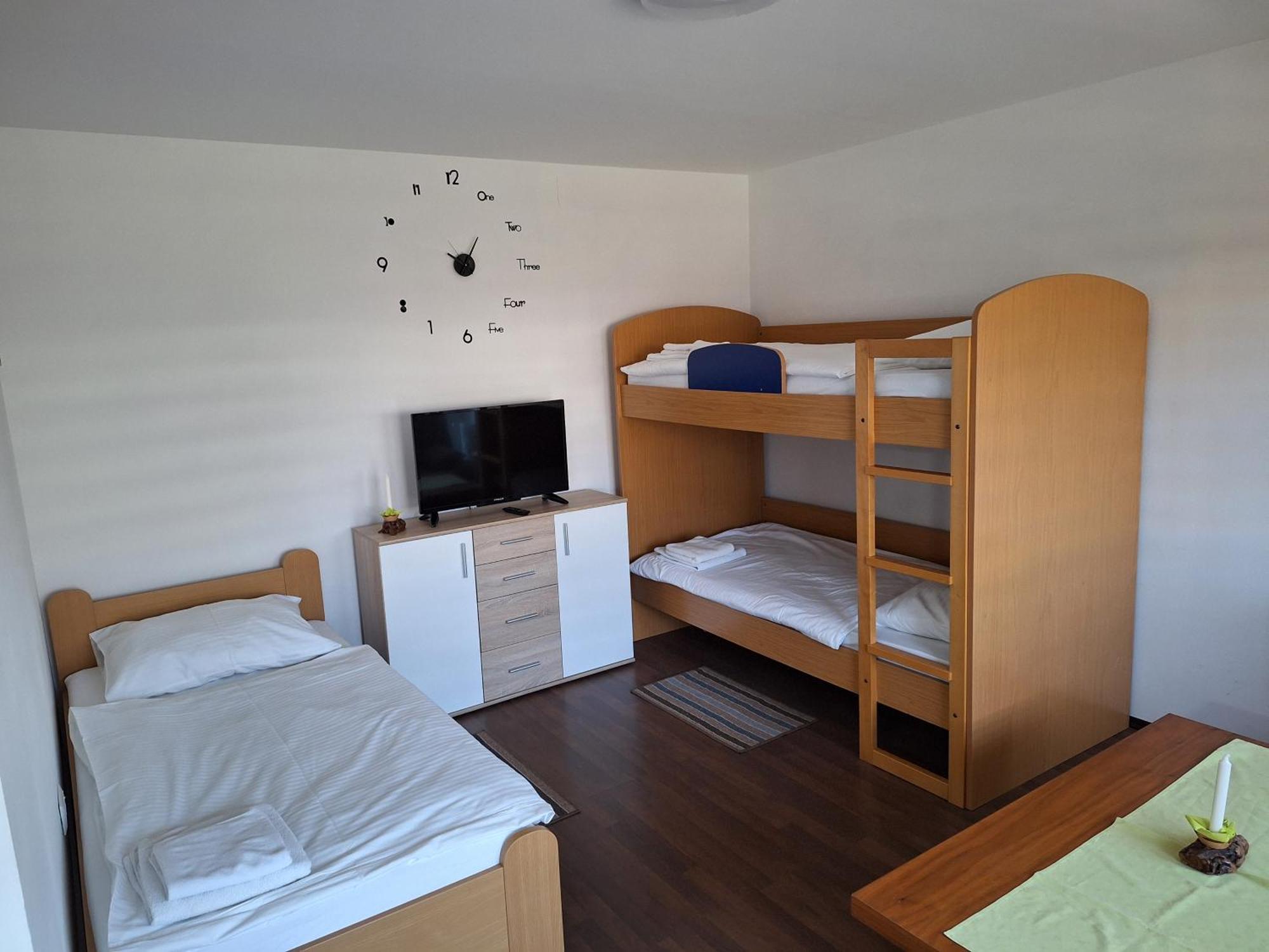 Apartments Silva Ljutomer Εξωτερικό φωτογραφία